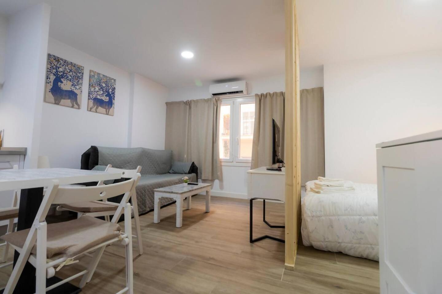 カディスSh Loft Del Mar Cerca De La Playa Y El Centro Acアパートメント エクステリア 写真